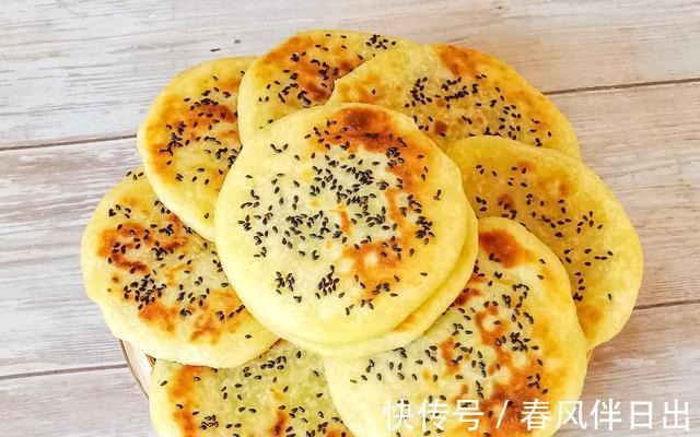 外婆|外婆30年的烙饼诀窍，全程详细教你，烙出的饼柔润不发硬，超好