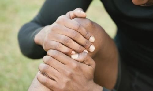 关节|「肌肉萎缩」一直练力量，膝盖还是痛？