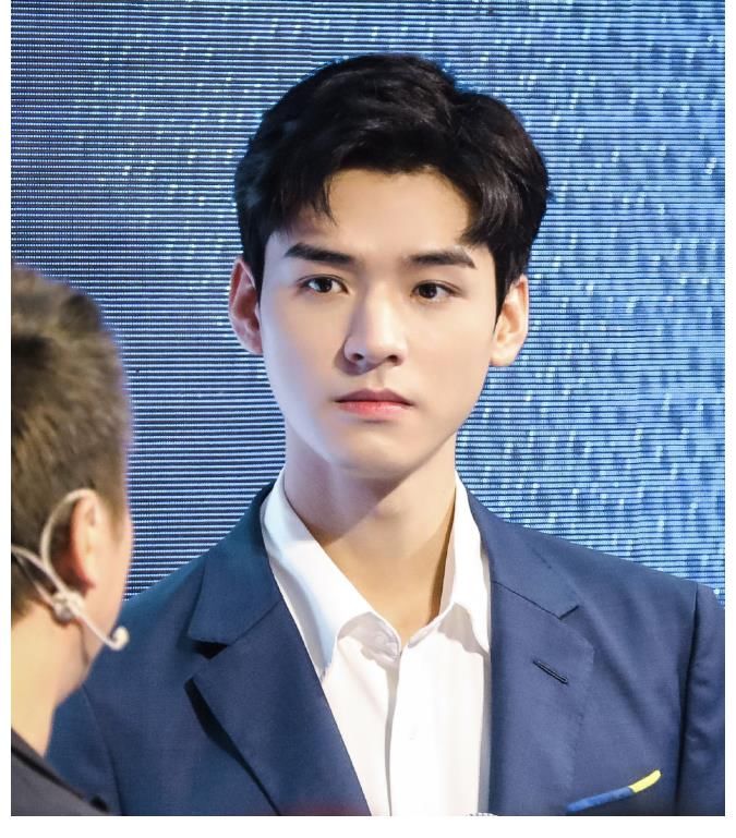 路透图|中餐厅5路透图曝光,龚俊丁真确认加盟,3位女嘉宾众望所归