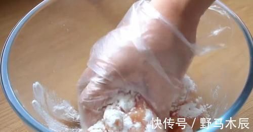 糖醋料汁|鸡胸肉别炒着吃,试试这个做法,外酥里软,酸甜可口,全家都爱吃