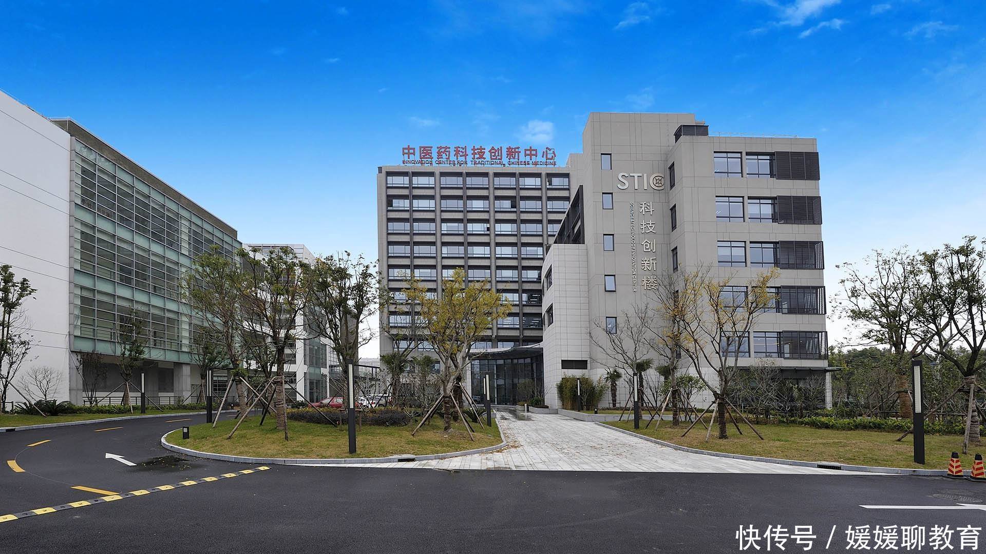 王牌专业是A档的这4所大学，实力堪比211，适合中上等生报考