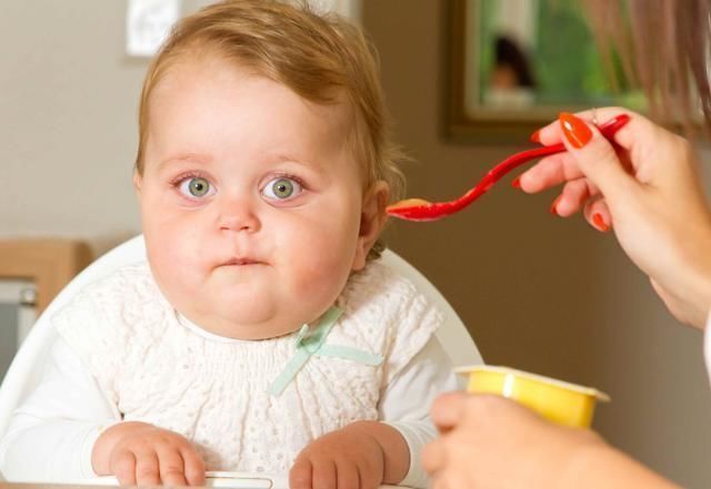 孩子|7岁男孩重达200斤,一顿饭量顶3个人,只因家里人这样做