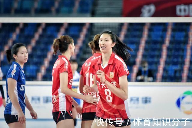 中国女排|女排国家队采用训练营模式,球员自主报名,这几名新星迎来机会