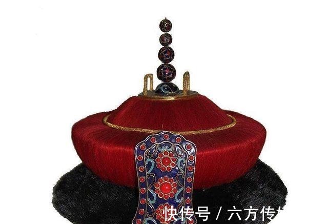 朝冠&故宫有三件宝贝,一般人都不知道它们是干啥用的,最后一样太古怪