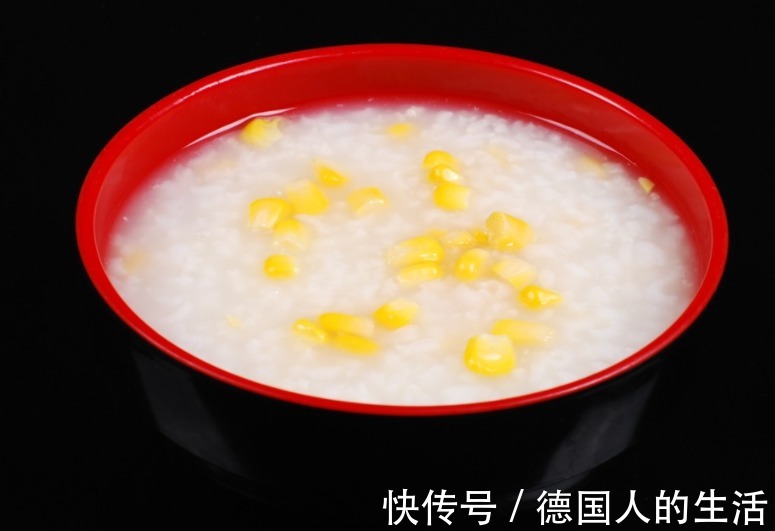 玉米粒|玉米和此物搭配吃,血压不高了,降胆固醇,人的精神越来越好!