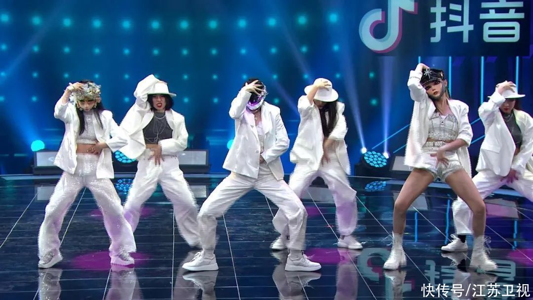 全场|《蒙面舞王》首场淘汰赛结果揭晓，炸裂舞台燃爆全场