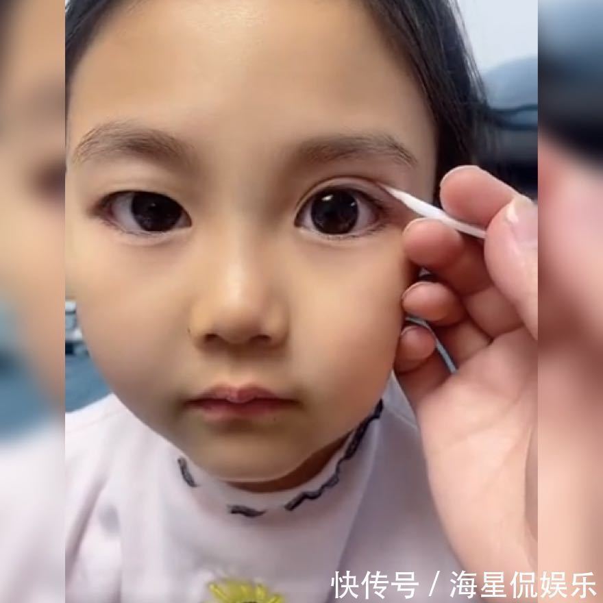 眼睛|妈妈给萌娃画双眼皮,演示眼睛变大的全过程,网友堪称美妆博主
