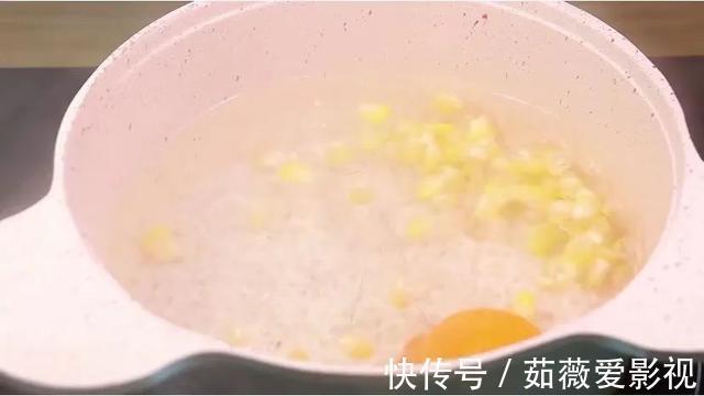 钙质|早餐别煮粥，跟我做，宝宝都会抢着吃！十分钟做一锅，辅食首选