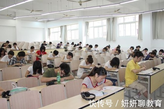 英语能力|大学毕业后才知道，有“四六级”证书的好处，这4类工作四级打底