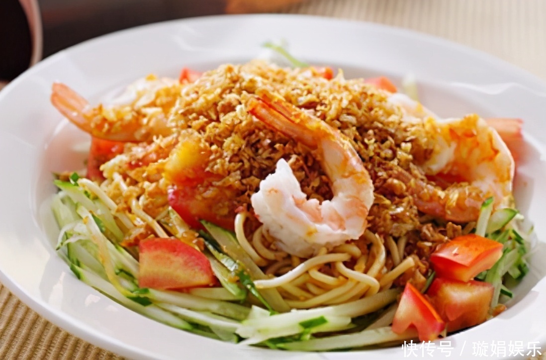 女性不想老太快,三种美食换着吃,排毒清肠,