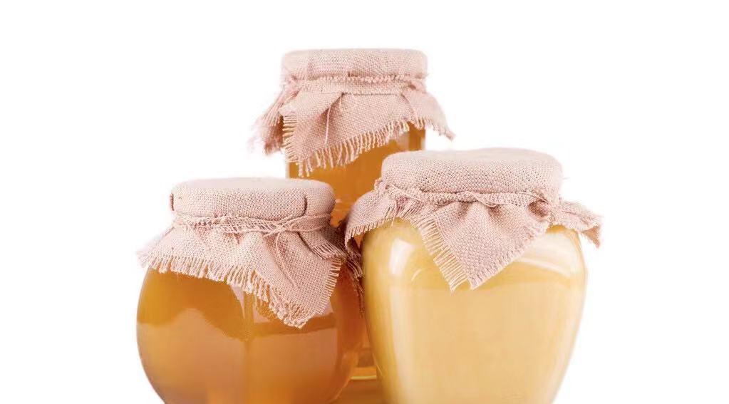 咖啡因|宝宝3岁前,别碰那些有“风险”的食物,全家人都得知道