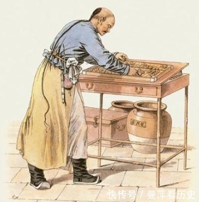 乾隆皇帝|乾隆在路边吃瓜，还夸赞瓜农的瓜甜，为何没走多远派人处死瓜农？