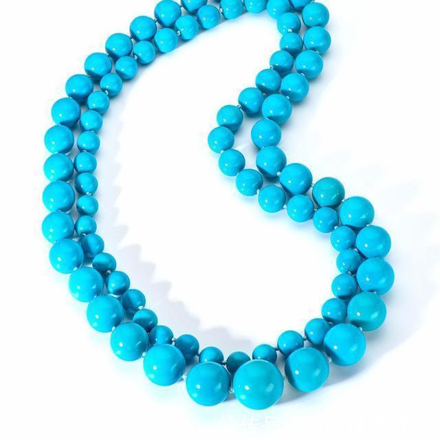 颜色|12月生辰石绿松石,已带着温暖悄然来袭