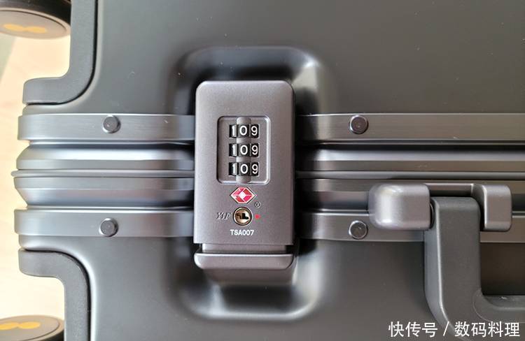 出行|出行好伴侣,够强够安心,地平线8号POWER系列登机箱测评报告