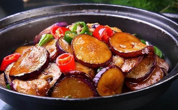 干锅菜|想吃入味的美食，大厨指导你，十分钟就能做好一道干锅