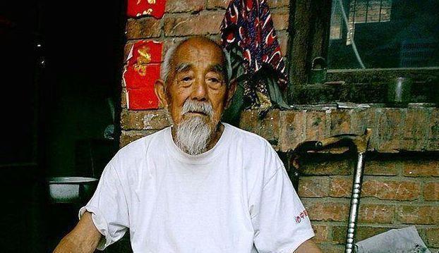 于德元|一挺机枪,一柄8斤大刀,6颗手榴弹,演绎抗日中国热血男儿!