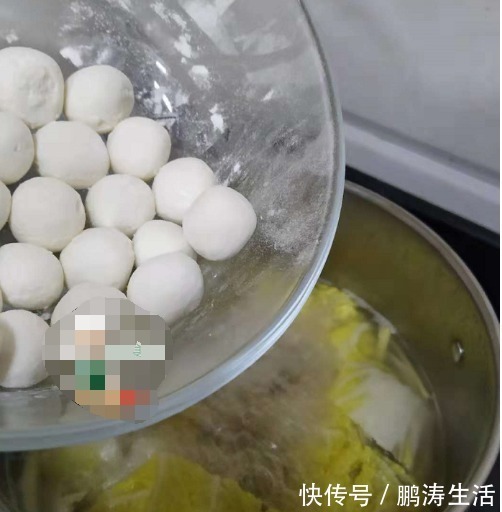 冷天，给儿子做了这早餐，当饭又当菜，吃它能量满满