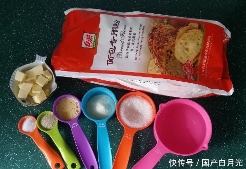 鸡蛋|吐司面包不用出去买了,1个鸡蛋1碗面,自己在家就能做,口感超赞