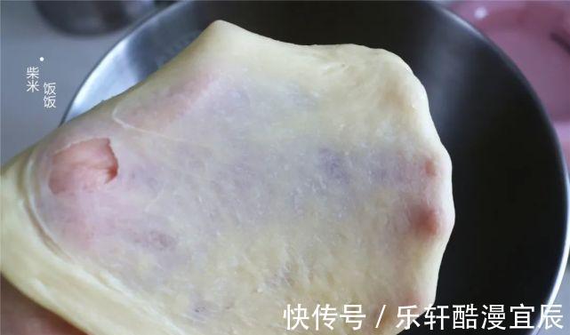 晚上烤一盘，第二天的早餐就有了，奶香浓郁，香软好吃