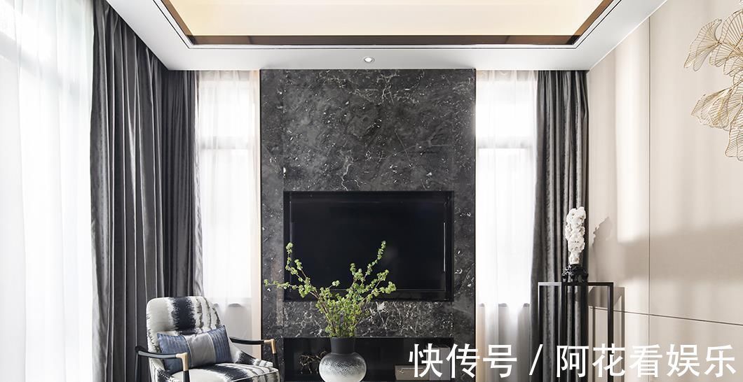 空间感|他花了9万,将135㎡的旧房,改造成中式风,入户第一眼被美到了