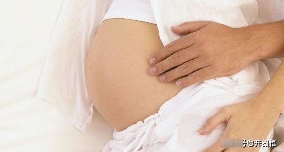尿量|在孕期，若孕妈有这种感觉，可能是羊水变浑浊了，早知早好！