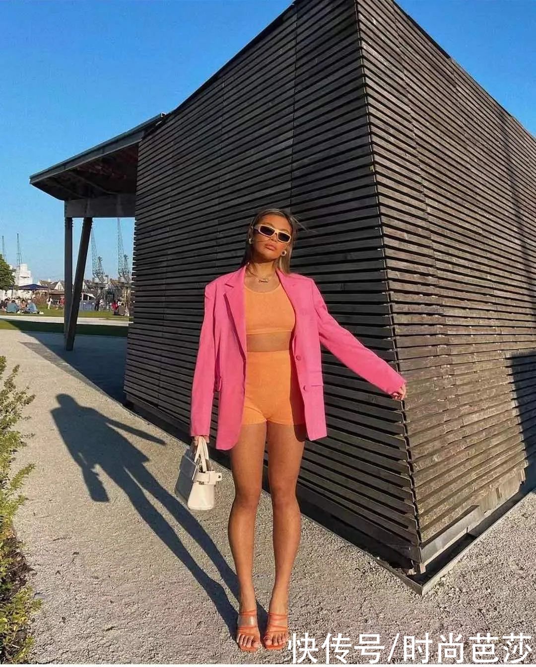 直筒裤|不同腿型的女孩，如何挑到适合自己的裤子？