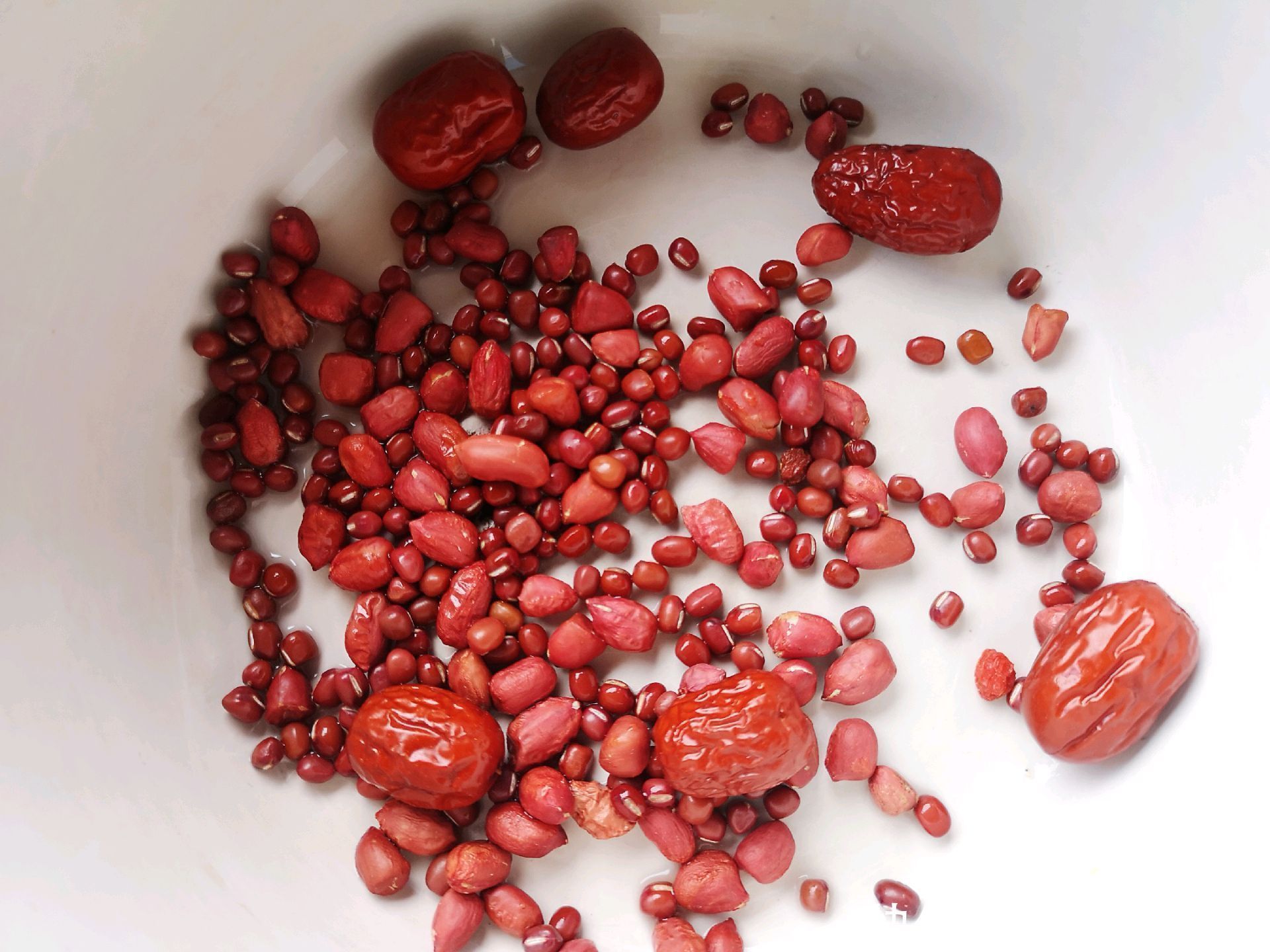 食物|红枣、红糖、红豆都不补血?再次提醒大家:这4种食物才能补血