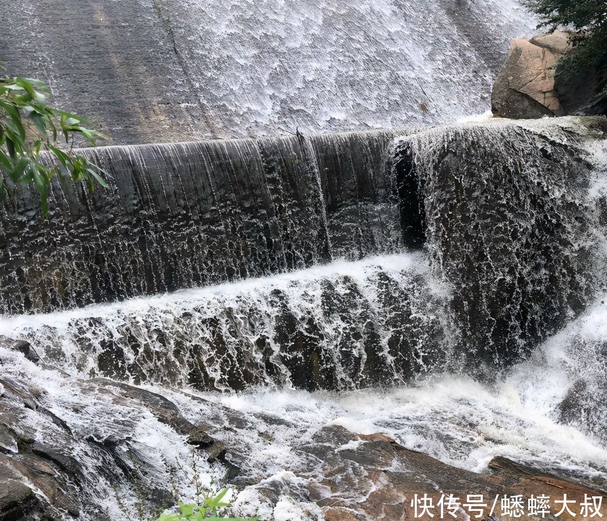 蟀大叔|因风景如画，怪石叠加，一地被誉“江苏张家界”，你知道是哪吗？