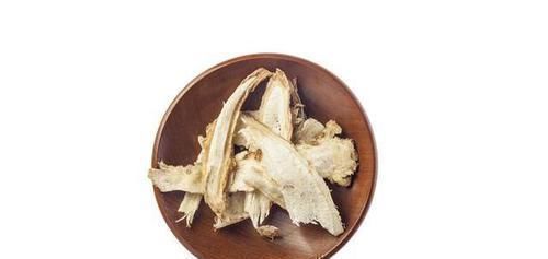 日常生活中|黄芪加一物,连喝一周,或能补气护肝,美容养颜,肾脏越来越强壮