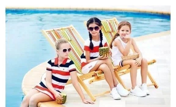 安踏 一个国家有一个运动牌子,美国耐克AJ,德国阿迪达斯,中国…