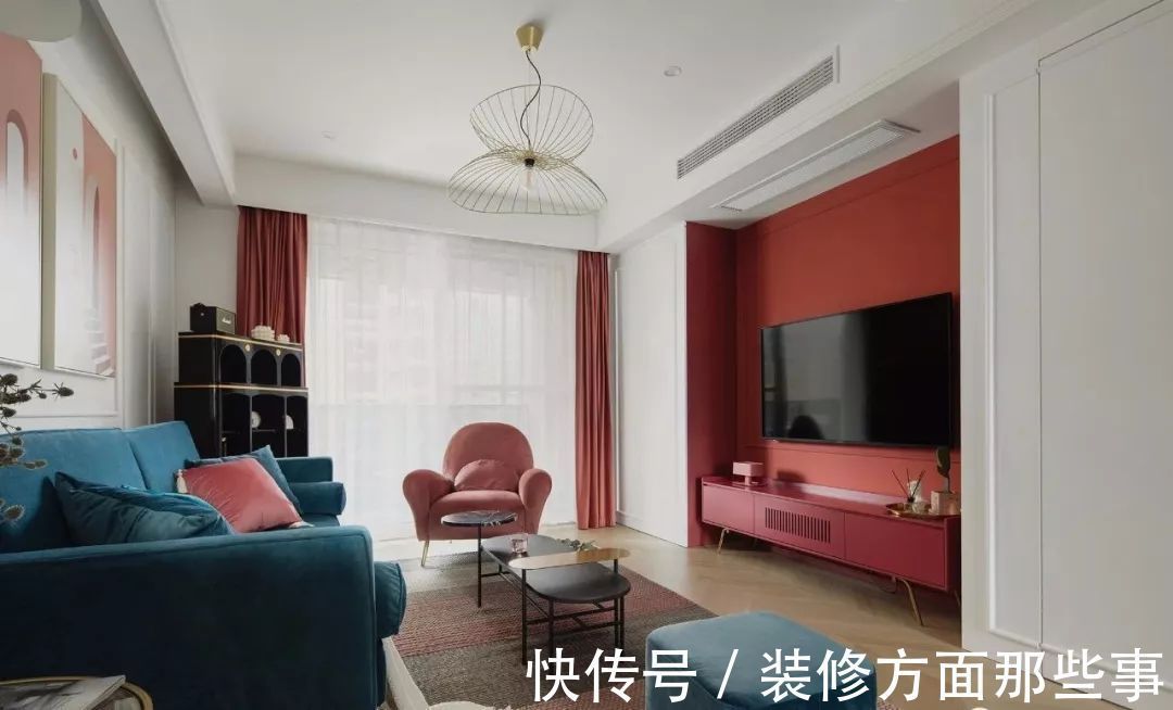 天鹅绒|120平复古简欧风,冷暖色调碰撞,打造个性鲜明的家!