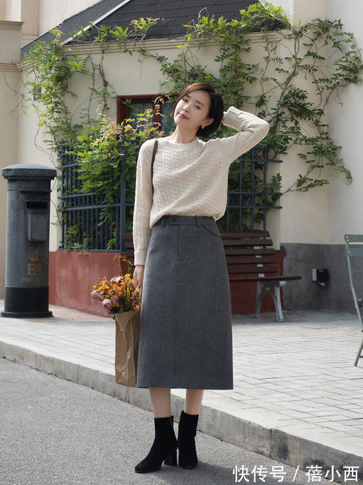 半身裙 冬季也要学会穿“半身裙”,这5个实用款,搭配毛衣优雅到骨子里