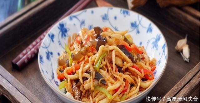 冬天,吃菠菜吃白菜,不如吃它,清爽可口,营养极高,不懂太可惜