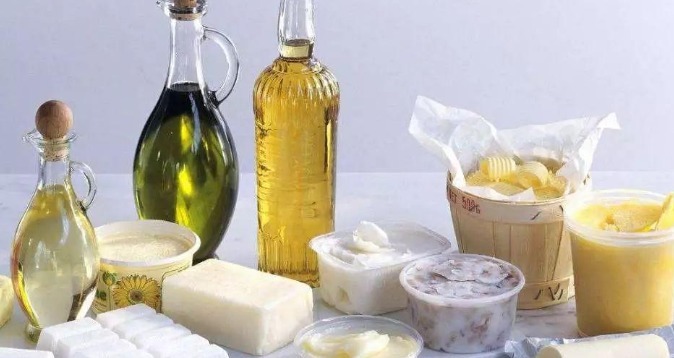 阳光所带来的不仅仅只是温暖,还有着对肌肤的损害该如何解决呢?