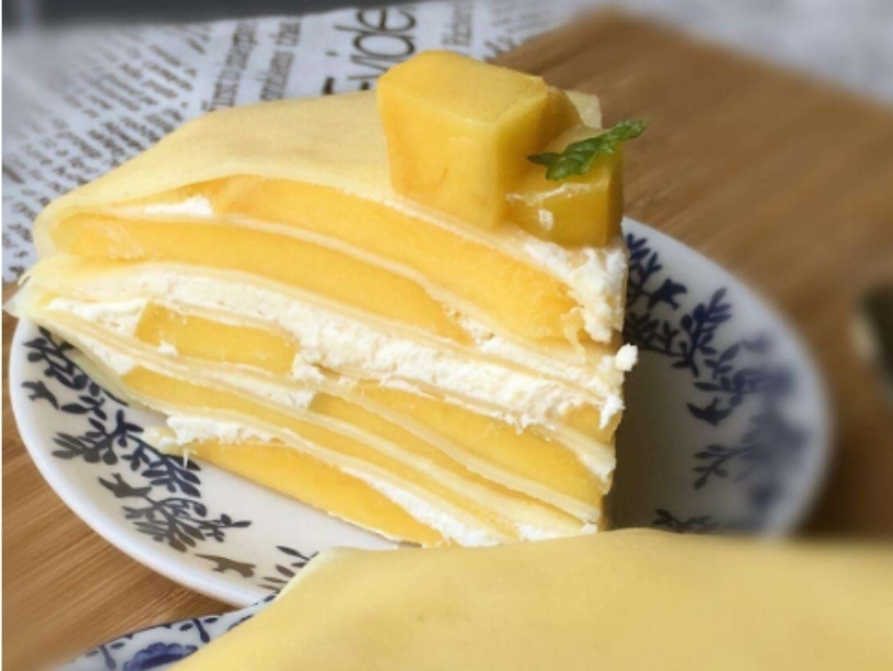 口感丰富的芒果千层，爽脆与细腻的搭配，给味蕾带来不一样的体验