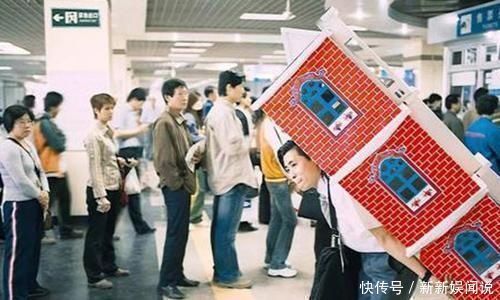 房奴|100万房产和100万存款,10年后哪个“更值钱”看看内行人的分析