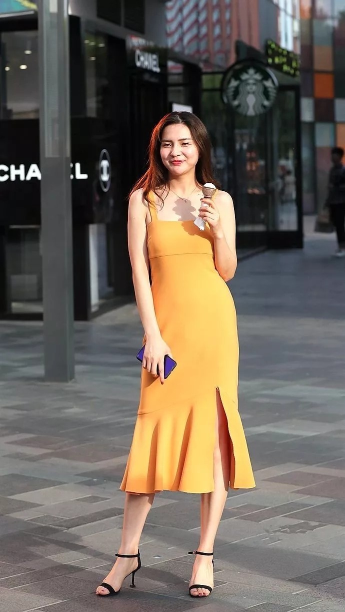 高跟鞋|女人穿上高跟鞋,看上去显得更有气质