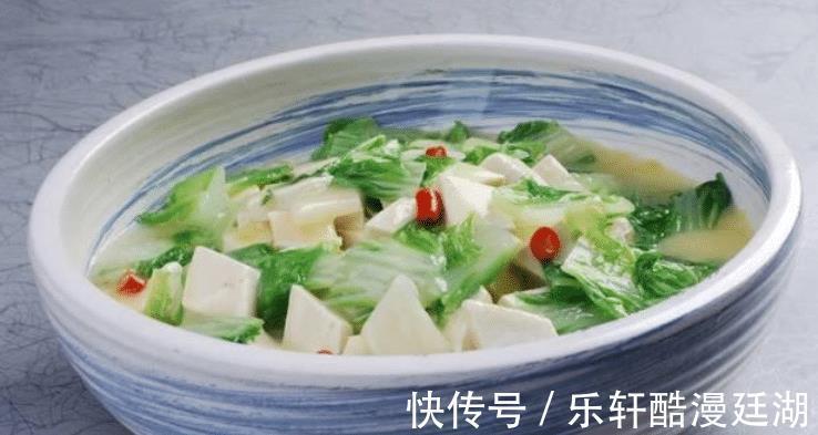 鸡蛋液|天冷了，为您奉上热腾腾的白菜豆腐! 营养健康超好吃