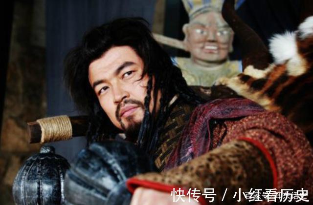 御林|方腊败给梁山只因错信此二人,一个救了武松,一个登场便直接投敌