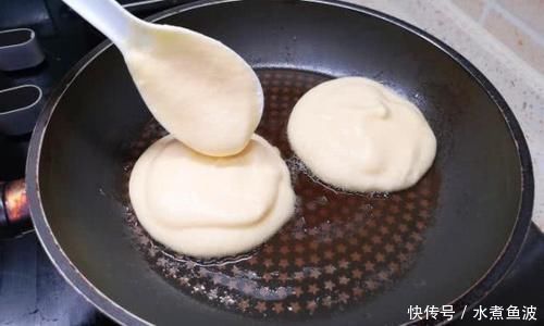 松软|不用烤箱,不用电饭煲,学会这样做蛋糕,松软香甜,10分钟就上桌