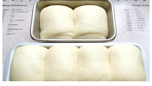 高筋面粉|无需高筋面粉，不用二次发酵，依旧能做出柔软可口的面包，试试吧