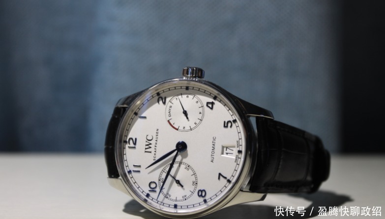 四十岁的男人适合佩戴哪些腕表?这三款肯定错不了!