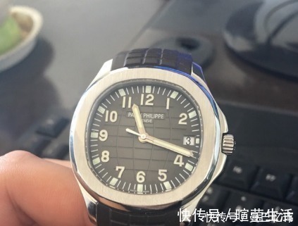 劳力士 低调的潜水表,没有华丽的外衣,却深表迷的喜爱