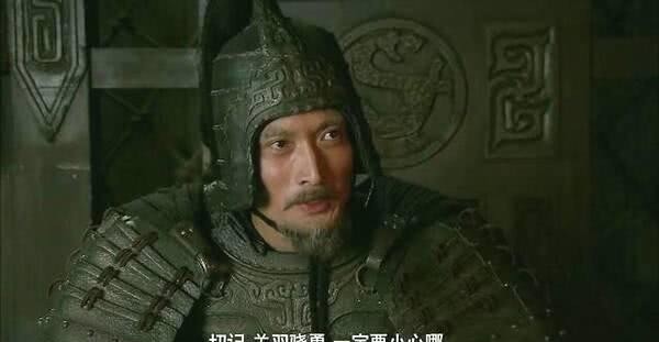 太弱|土山前关羽一人击退徐晃、许褚联手,是关羽武艺高强还是对手太弱