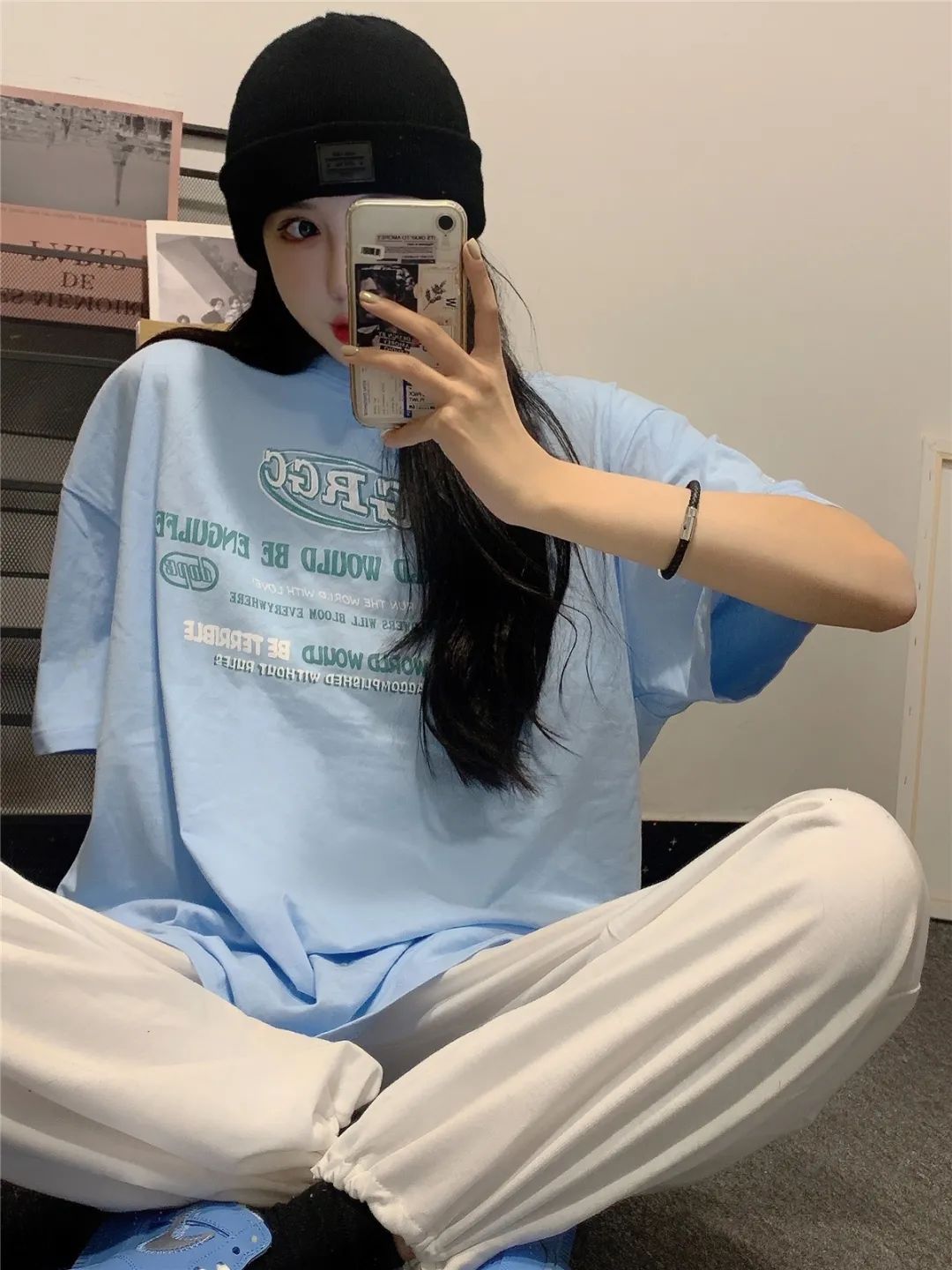 彼得潘|别再穿黑白灰了！今年流行“初恋色”，惊艳又高级