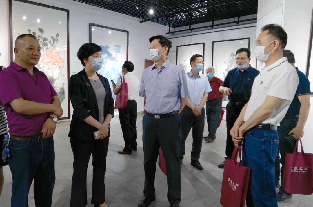 梁岩|丹青结同心，彩墨颂党恩—梁岩、刘永泽、罗丹青书画联展揭幕