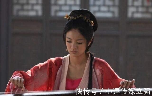 黄花闺女#乾隆出一上联 昨日黄花闺女 美女对出下联 堪称千古绝对