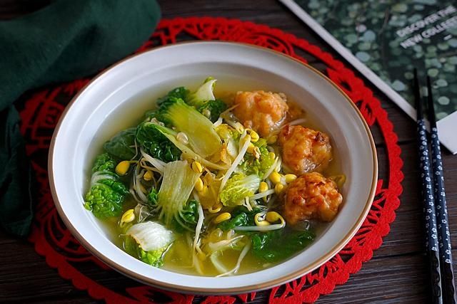  上大学的女儿，第一次做饭就惊艳全家，每道菜的味道都棒极了