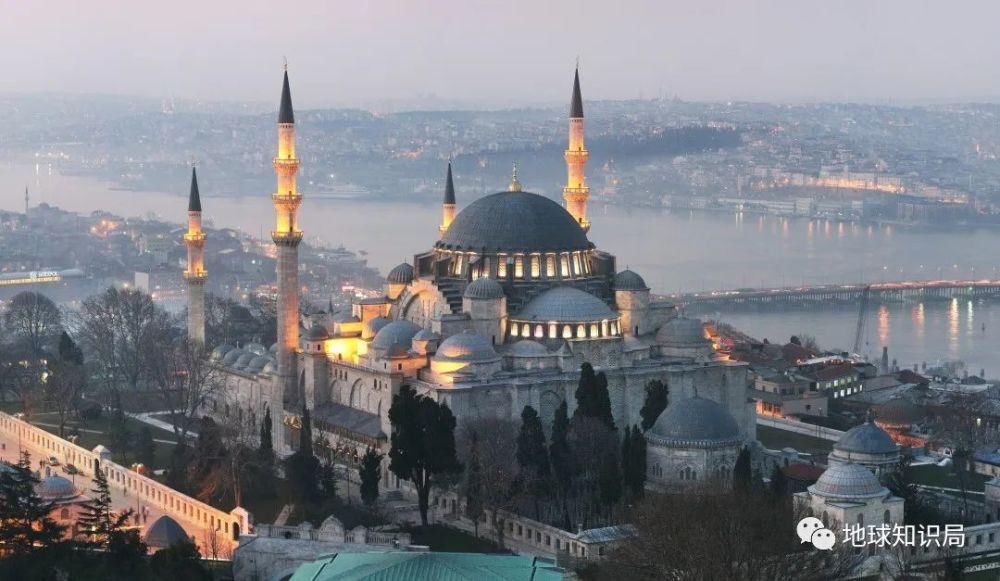 阿拉伯|一文看懂，土耳其如何脱亚入欧？