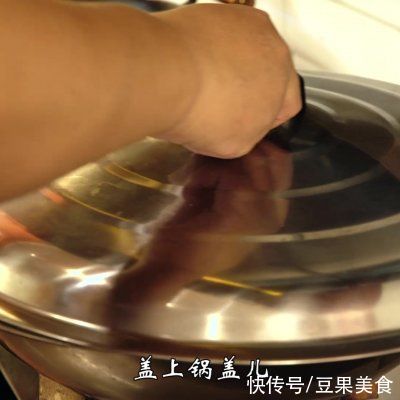 肥肉片|酸菜炖大鹅，色香味浓，东北人最爱